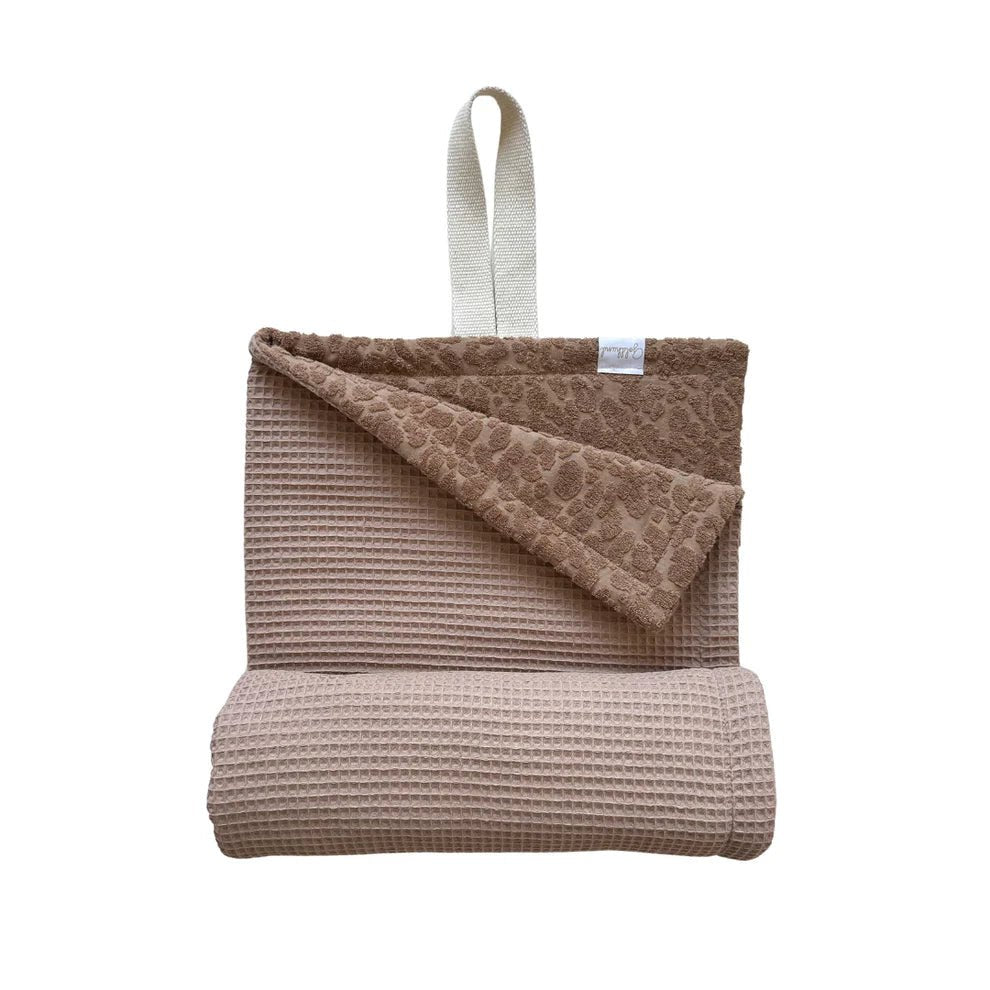 DRY | 2in1 Plaid | Decke + Pfotenhandtuch mocca mousse leo - RudisRudel