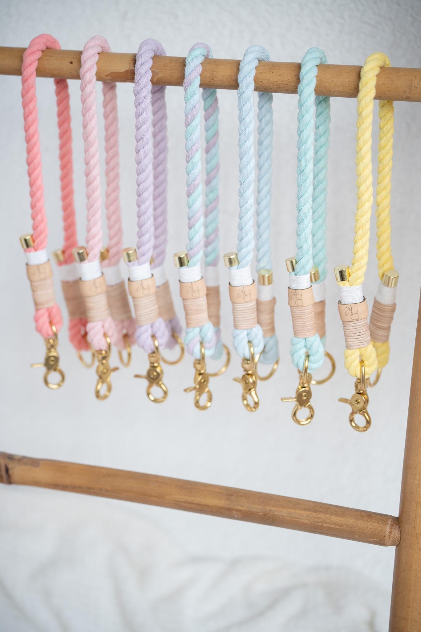 Mix & Match Set | Handschlaufe + Halsband Fettleder & Unterteil Baumwollseil | PASTEL DREAMS - RudisRudel