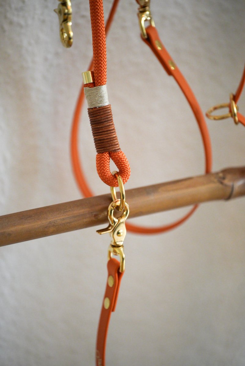 2 - fach - verstellbare Handschlaufe aus Biothane | BOHO CHIC - RudisRudel