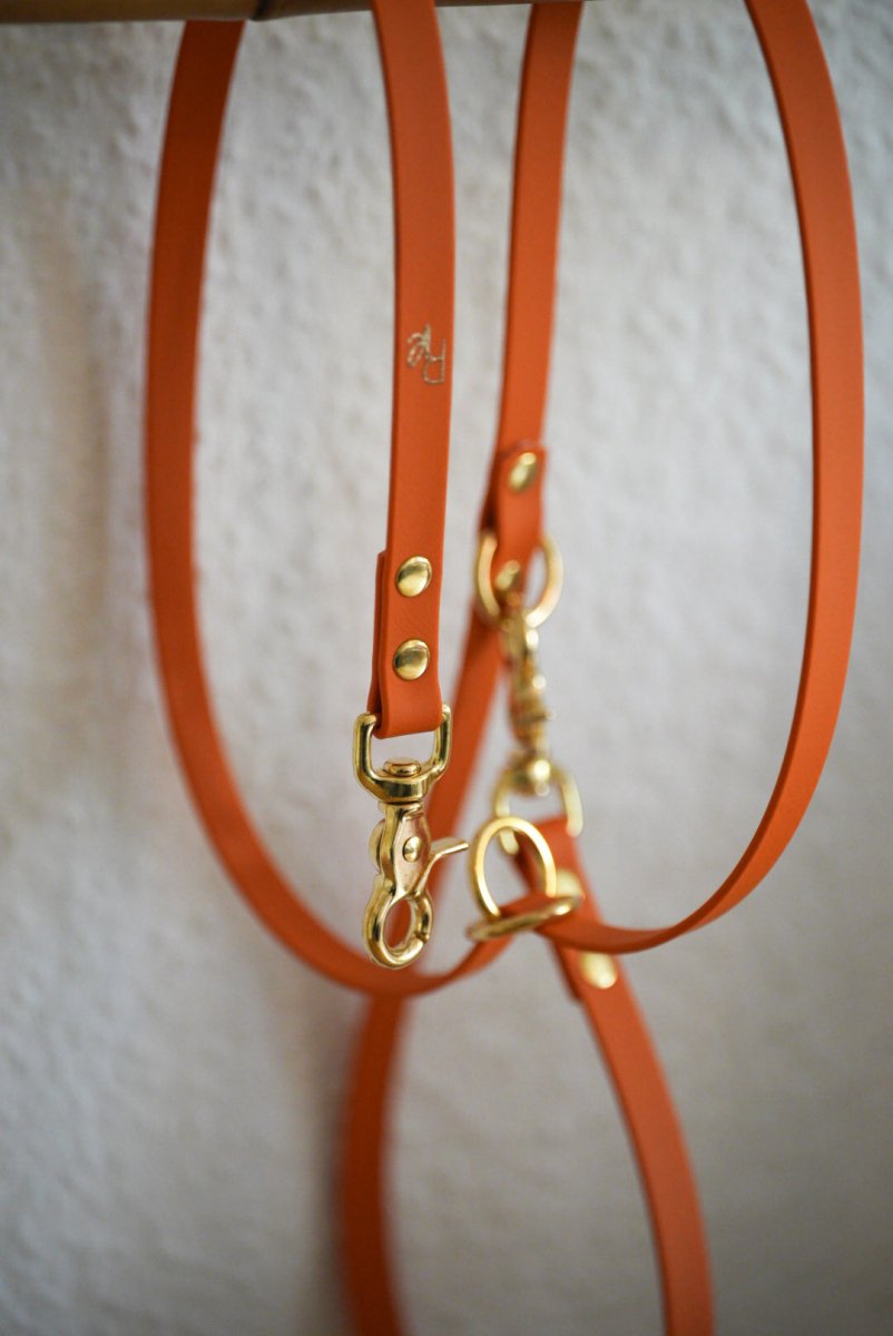 2 - fach - verstellbare Handschlaufe aus Biothane | BOHO CHIC - RudisRudel