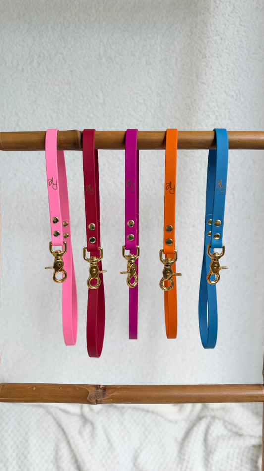 Waxed Leather Hand Loop 15mm LILAC