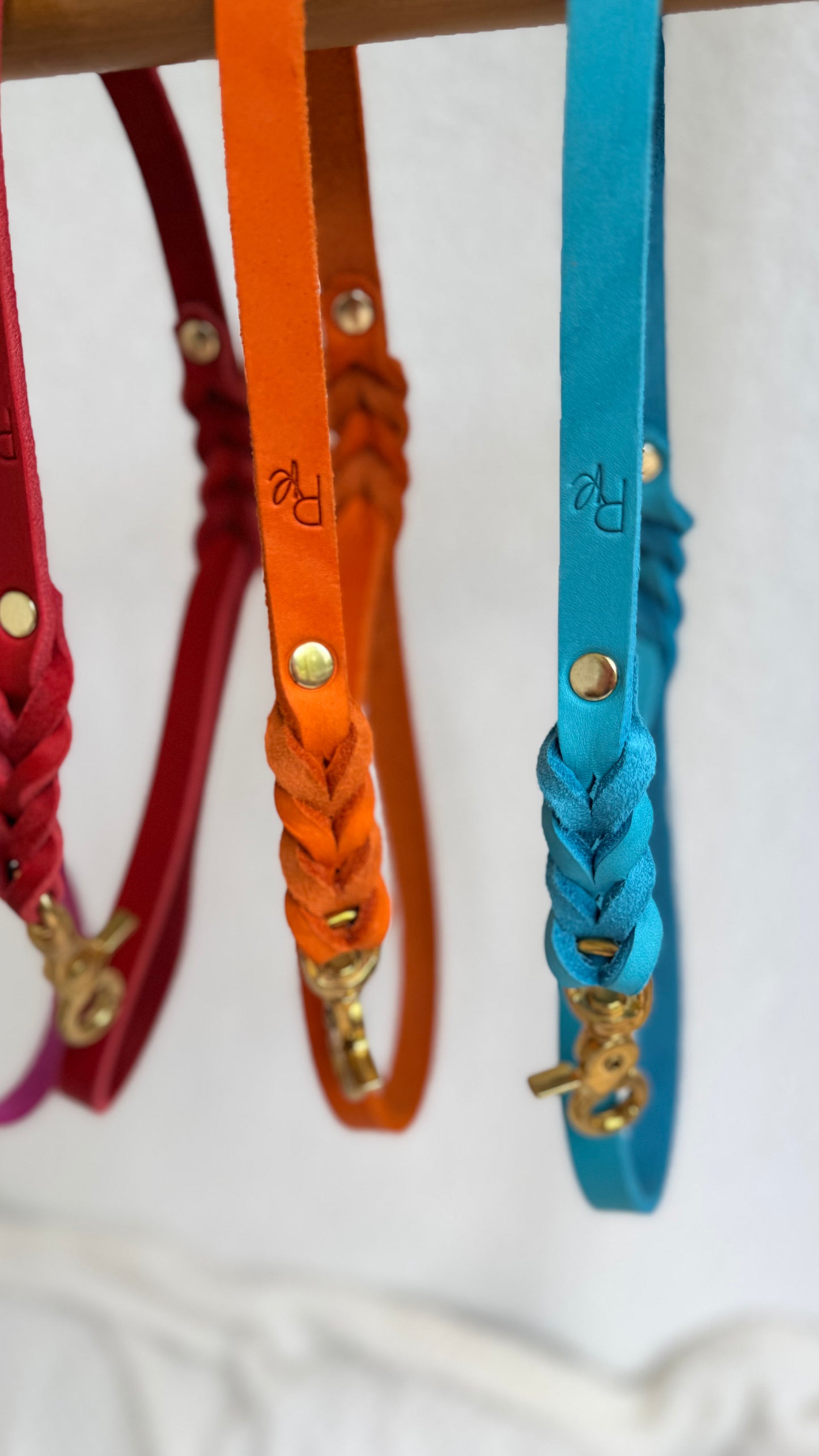 Waxed Leather Hand Loop 15mm LILAC
