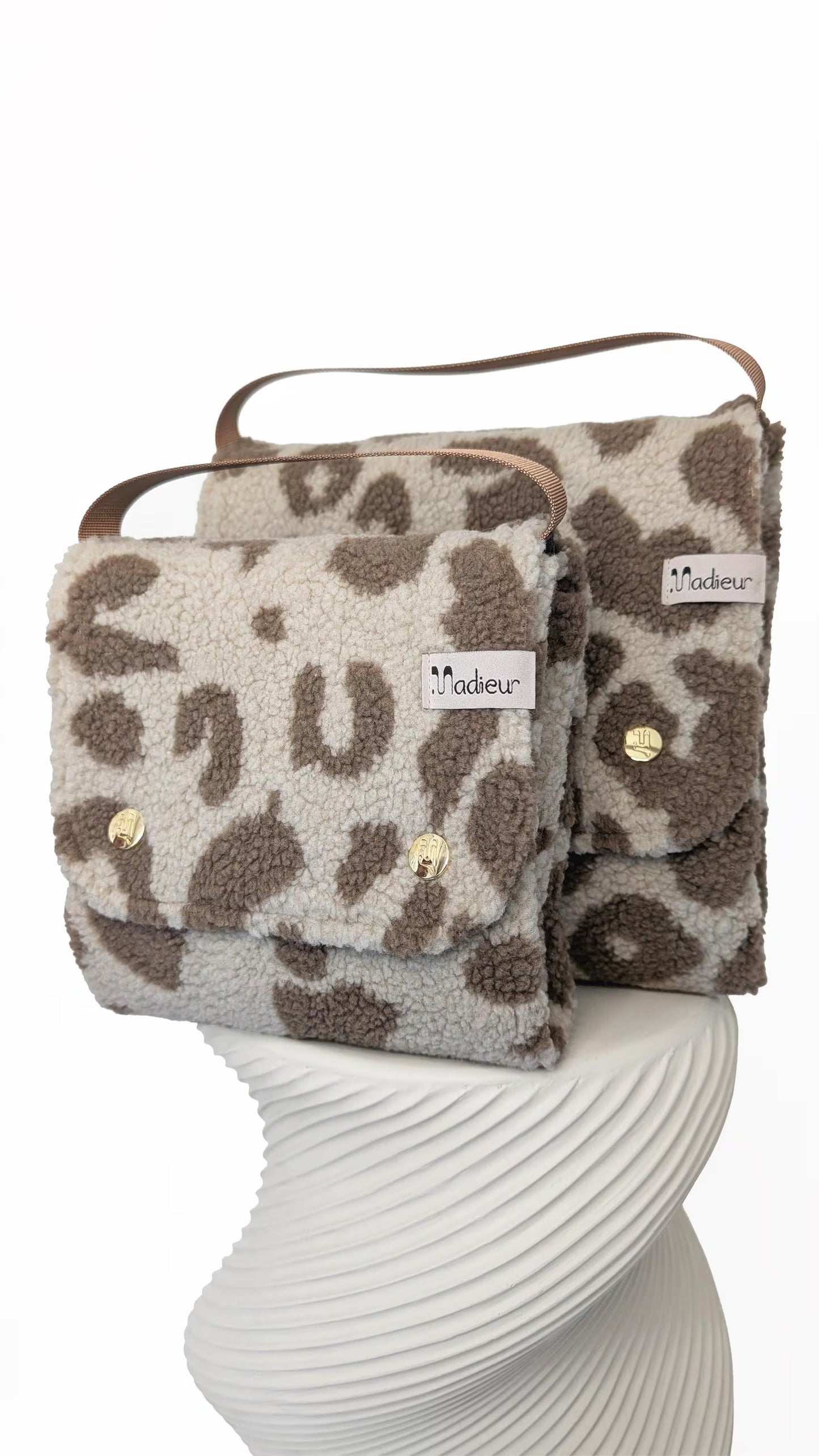 CLOUDLET | Cozy Blanket Taupe