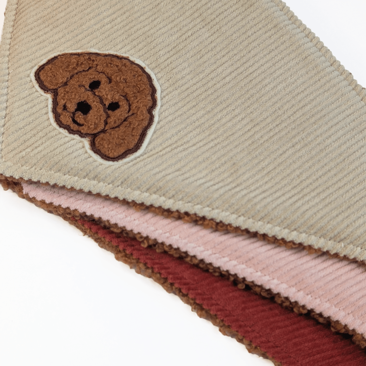 DOODLE DREAM | Wendehalstuch mit braunem Hundepatch - RudisRudel