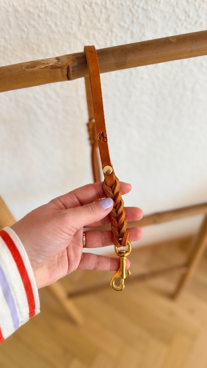 Handschlaufe aus Fettleder 10mm | BOHO CHIC COLLECTION B - WARE - RudisRudel